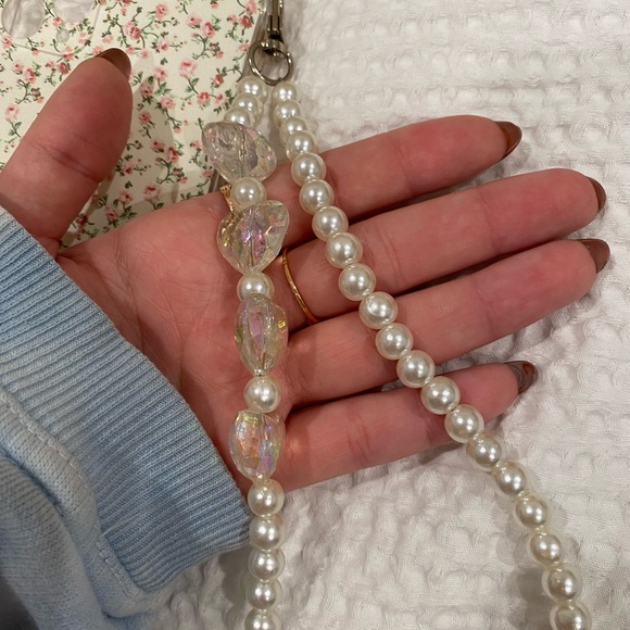 iPhone 11 Max Pro Floral Phone Case with Charm - Picture 6 of 6